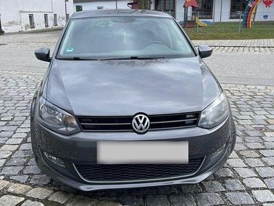 Gebraucht VW Polo Life 90 PS (66 kW) 2013 Grau Kleinwagen