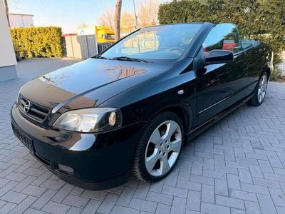 Gebraucht Opel Astra Cabriolet 125 PS (91 kW) 2003 Schwarz Cabrio