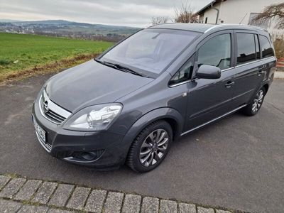 gebraucht Opel Zafira 1.8, 7 Sitze, TÜV und Zahnriemen neu