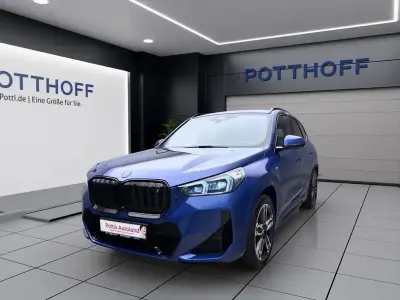 Gebraucht BMW iX1 M Sport 279 kW (380 PS) 2023 Blau SUV