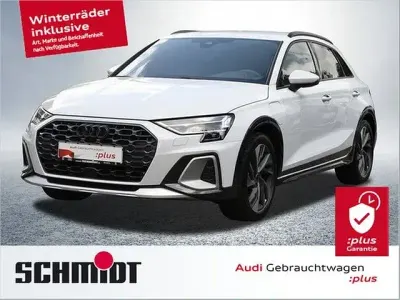 Gebraucht Audi A3 204 PS (150 kW) 2025 Gletscherweiß metallic Limousine