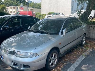 Mitsubishi Carisma