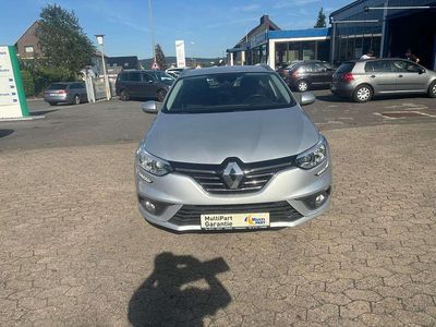 Platingrau Gebraucht 2018 Renault Mégane GrandTour Business Kombi | 9.990 € (Fairer Preis)