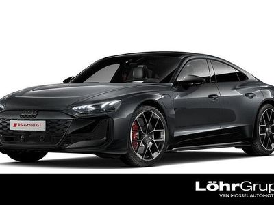 Daytonagrau perleffekt Neu 2026 Audi e-tron GT quattro Performance Limousine | 169.980 €