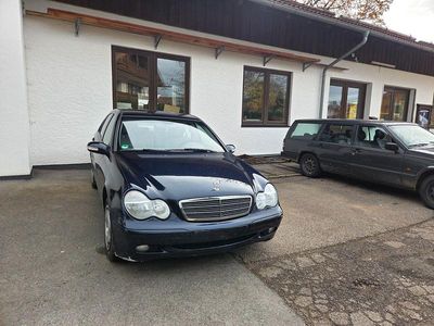 Mercedes C180