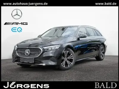 Gebraucht Mercedes E220 Avantgarde 197 PS (144 kW) 2025 Schwarz Kombi