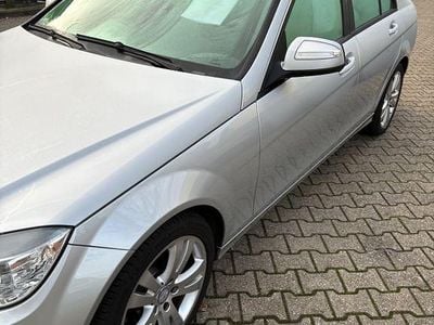 Silber Gebraucht 2007 Mercedes C180 Elegance Limousine | 8.490 € (Fairer Preis)