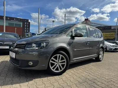 Gebraucht VW Touran Comfortline 105 PS (77 kW) 2011 Grau Van / Kleinbus