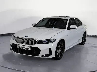 Gebraucht BMW 330e M Sport 292 PS (214 kW) 2025 Andere Limousine