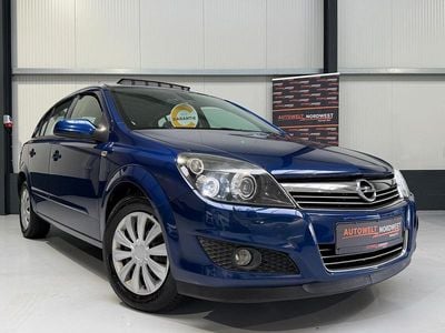 Usata Opel Astra Innovation 110 CV (80 kW) 2008 Blu Berlina