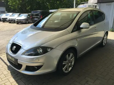 Gebraucht Seat Altea Comfort 125 PS (91 kW) 2008 Silber Van / Kleinbus
