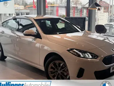Neu BMW 216 Shadowline 122 PS (89 kW) 2026 Weiß Coupé