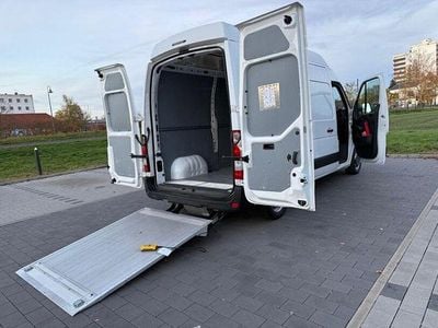 Gebraucht Opel Movano 131 PS (96 kW) 2019 Weiß Van