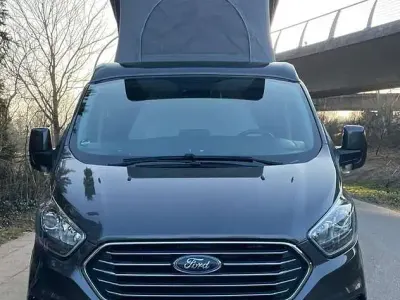 Gebraucht Ford Tourneo Custom Titanium 131 PS (96 kW) 2020 Grau Van