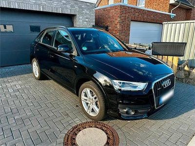 Gebraucht Audi Q3 Ambiente 140 PS (102 kW) 2015 Schwarz SUV