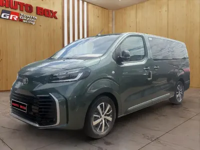 Neu Toyota Proace Verso 179 PS (131 kW) 2026 Grün Kombi