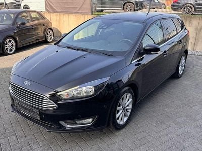 Gebraucht Ford Focus Titanium 125 PS (91 kW) 2017 Schwarz Limousine