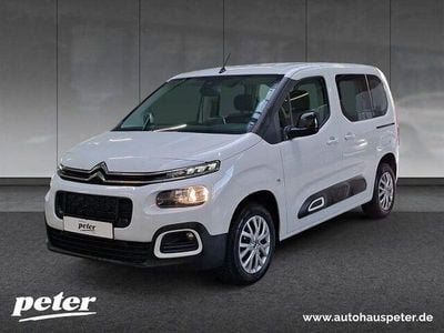 Weiß Gebraucht 2022 Citroën Berlingo Feel Van / Kleinbus | 16.840 € (Guter Preis)