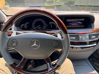 Gebraucht Mercedes S500 387 PS (284 kW) 2008 Silber Limousine