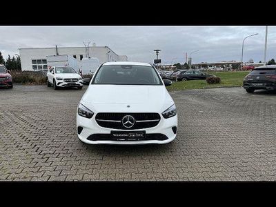 Gebraucht 2024 Mercedes B200 Van / Kleinbus | 32.960 € (Fairer Preis)