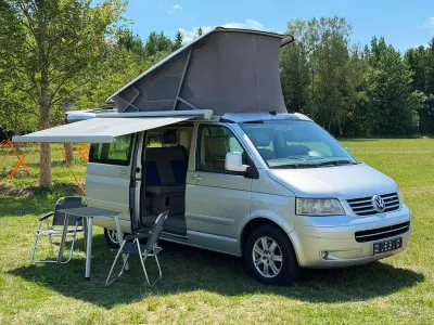 Gebraucht VW T5 California 174 PS (127 kW) 2006 Silber Van