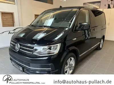 Gebraucht VW T6 Highline 204 PS (150 kW) 2016 Deep black perleffekt Van