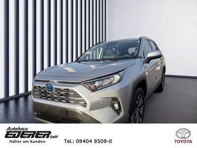 Silber Gebraucht 2025 Toyota RAV4 Hybrid Team SUV | 43.722 € (Fairer Preis)