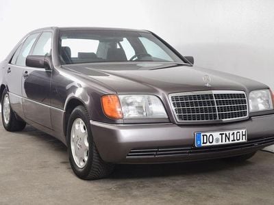 Grau Gebraucht 1993 Mercedes 400 SE Limousine | 15.900 €