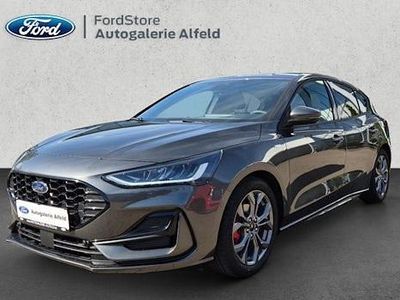 Neu Ford Focus ST-Line 155 PS (114 kW) 2025 Grau Kombi