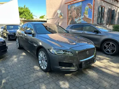 Occasion Jaguar XF Portfolio 179 ch (131 kW) 2016 Gris Berline