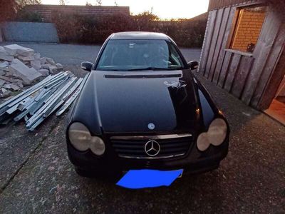 Mercedes C180