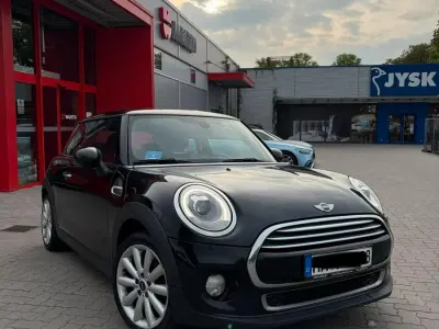 Occasion Mini Cooper D Sport 115 PK (84 kW) 2016 Zwart Hatchback