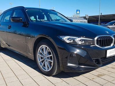 Gebraucht BMW 330e Sport Line 292 PS (214 kW) 2022 Schwarz Kombi