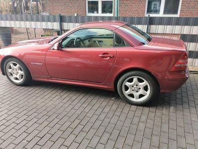 Gebraucht Mercedes SLK200 163 PS (119 kW) 2000 Rot Cabrio