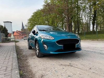 Usata Ford Fiesta 85 CV (62 kW) 2018 Verde Utilitaria