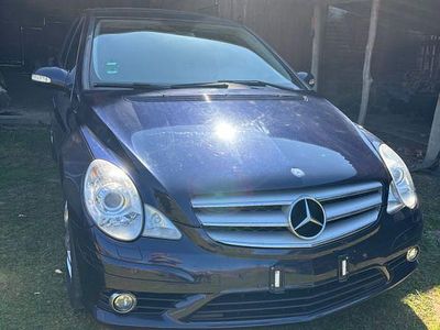 Usata Mercedes R280 190 CV (139 kW) 2008 Blu Monovolume