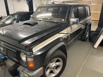 Gebraucht Nissan Patrol 115 PS (84 kW) 1993 Schwarz SUV
