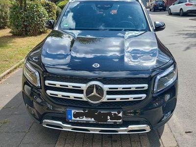 Second-hand Mercedes GLB200 150 CP (110 kW) 2021 Negru SUV