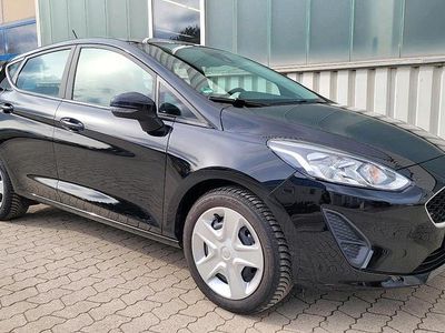 Gebraucht Ford Fiesta Cool & Connect 70 PS (51 kW) 2018 Schwarz Kleinwagen