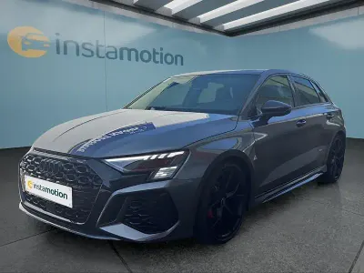 Gebraucht Audi RS3 Sportback 400 PS (294 kW) 2024 Grau Kleinwagen
