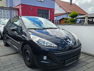Obsidien/metalackie Gebraucht 2009 Peugeot 207 Tendance Kleinwagen | 3.900 € (Fairer Preis)