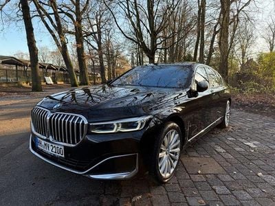 BMW 750