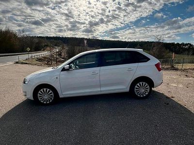 Gebraucht Skoda Rapid 90 PS (66 kW) 2014 Weiß Kleinwagen