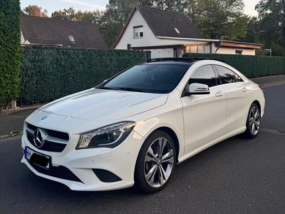 Mercedes CLA200