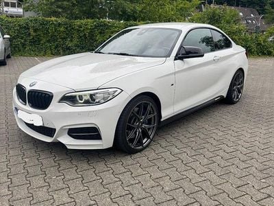 BMW M235