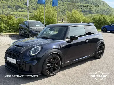 Gebraucht Mini Cooper S 178 PS (130 kW) 2021 Enigmatic black Kleinwagen