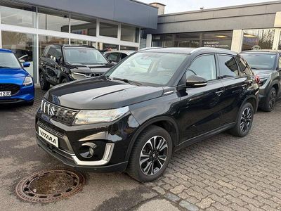 Gebraucht Suzuki Vitara Comfort+ 129 PS (94 kW) 2021 Schwarz SUV