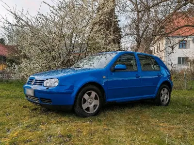 Używany VW Golf III 110 KM (80 kW) 1999 Niebieski Sedan/Limuzyna