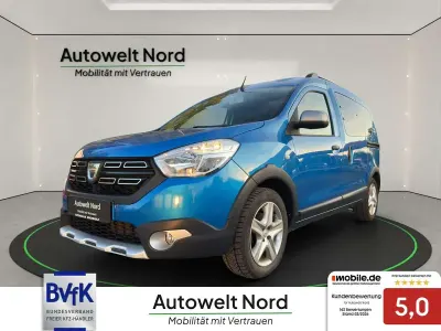 Gebraucht Dacia Dokker Celebration 116 PS (85 kW) 2017 Blau Van / Kleinbus
