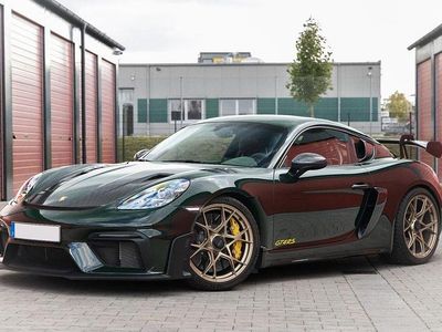 Porsche Cayman GT4